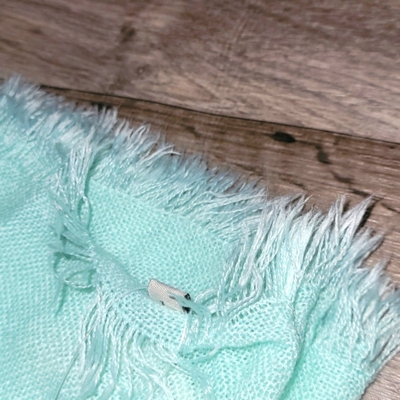 🆕️MICHAEL STARS AQUA OMBRE ETERNITY SCARF/ACRYLIC - Picture 13 of 13